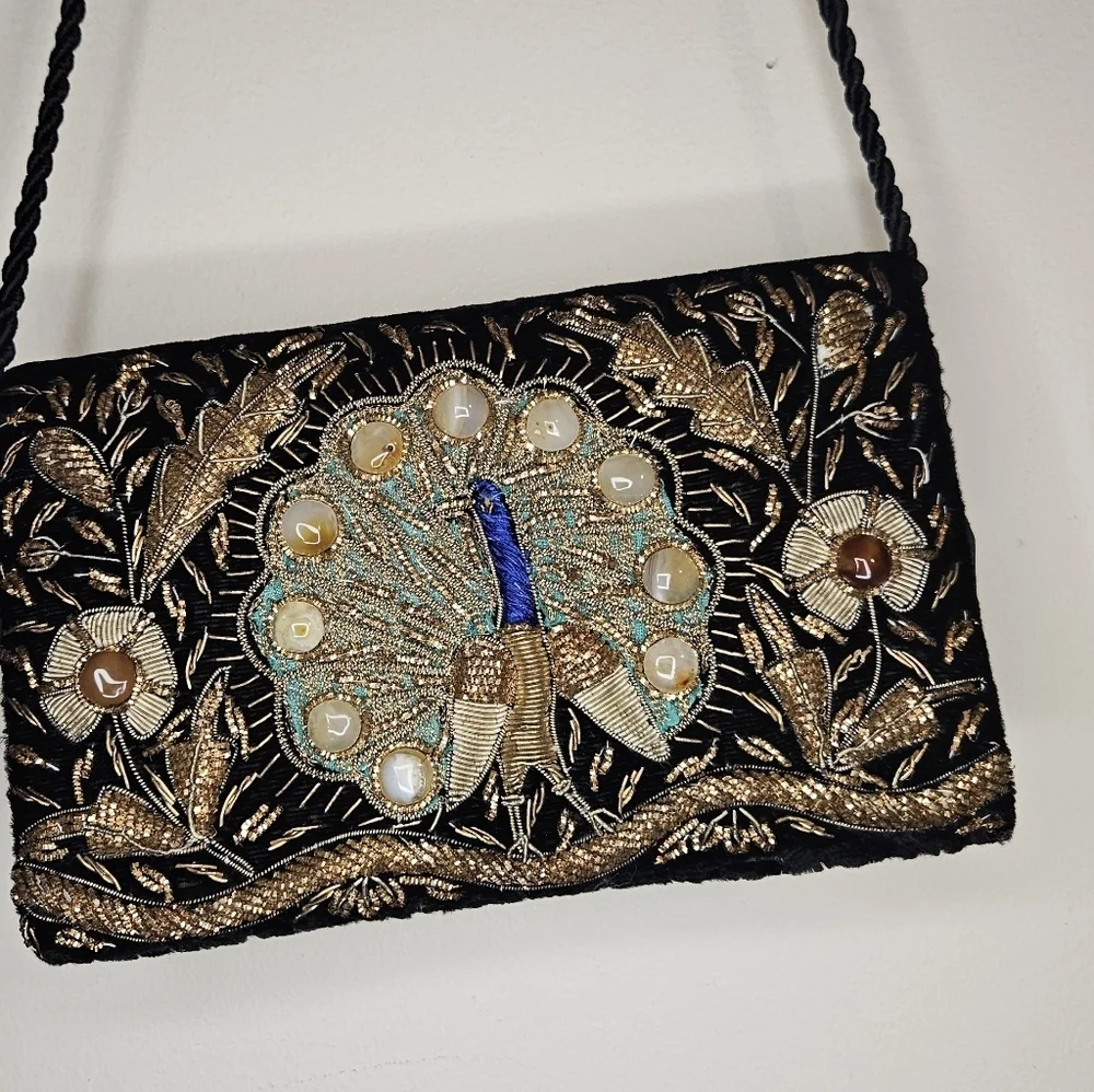 Stunning Vintage Black Peacock Clutch – Gold Bead Embroidery, Evening Bag - Picture 3 of 10